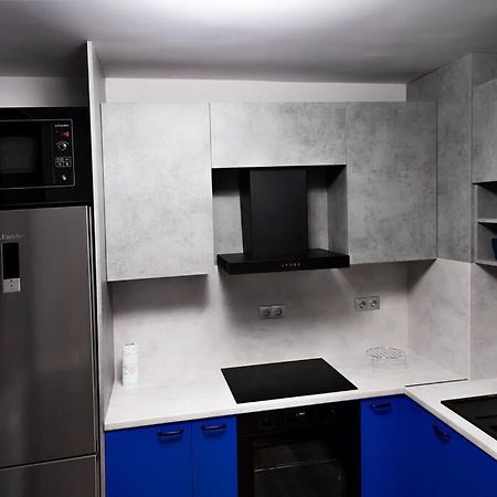Very Spacious & Modern 3Bed Near Airport & Centre صوفيا المظهر الخارجي الصورة