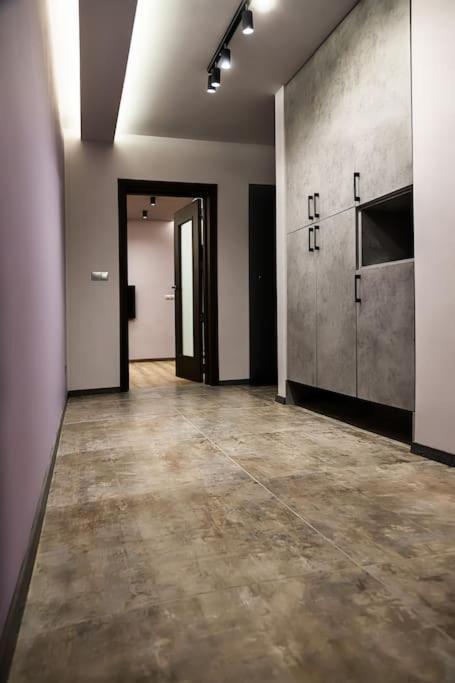 Very Spacious & Modern 3Bed Near Airport & Centre صوفيا المظهر الخارجي الصورة